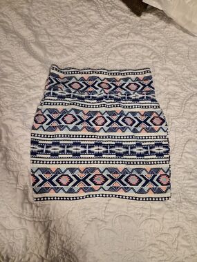 Women's Navy & Pink Aztec Print Mini Skirt